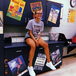 Meet your Posher, Alyssa